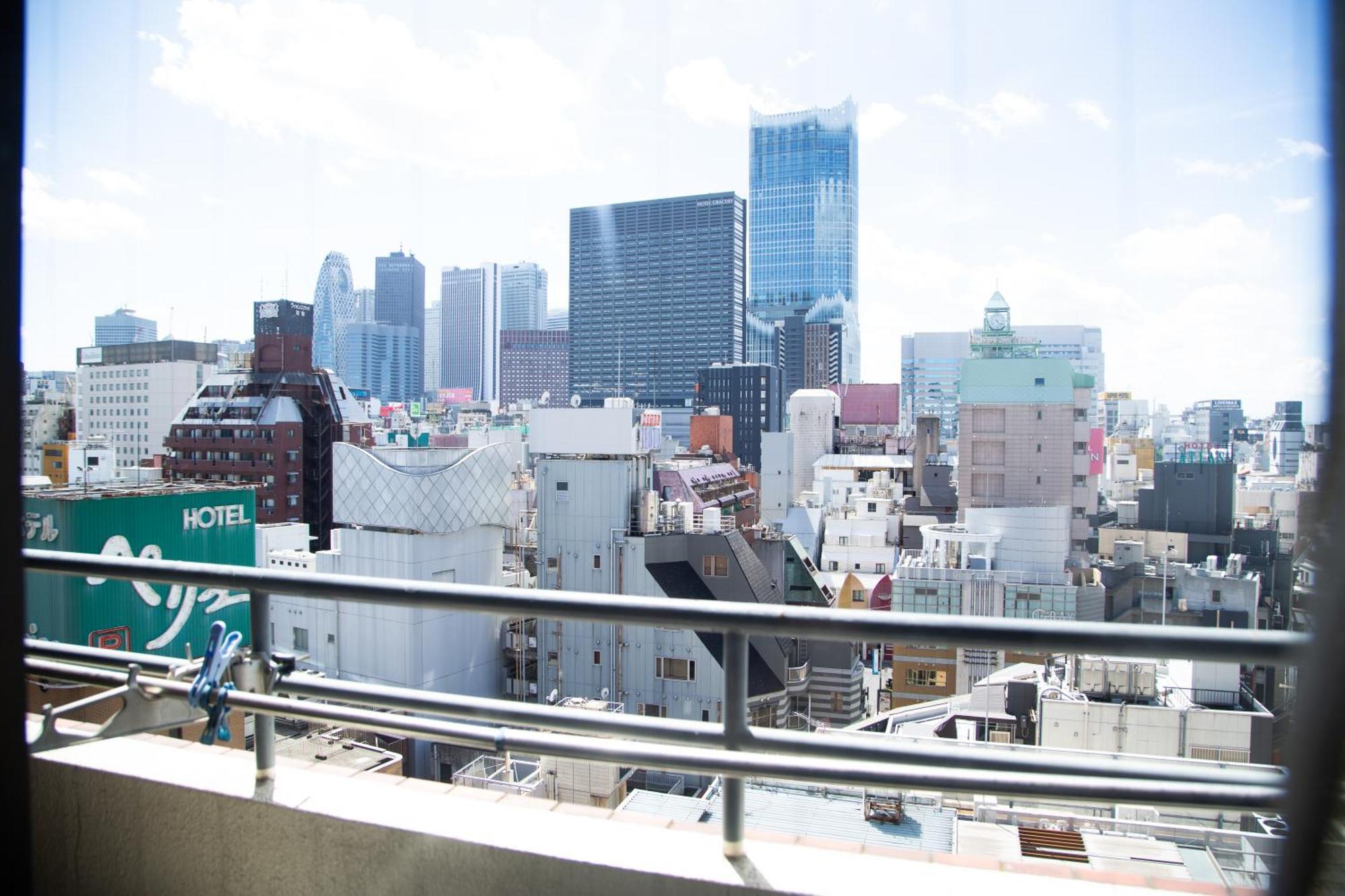 Lägenhet G新宿最中心 两室一厅 新宿三丁目车站4分 2 Shinjuku Center 4 Mins To St Max 7p 直达新宿 涉谷 表参道 池袋 上野 代代木 银座 原宿